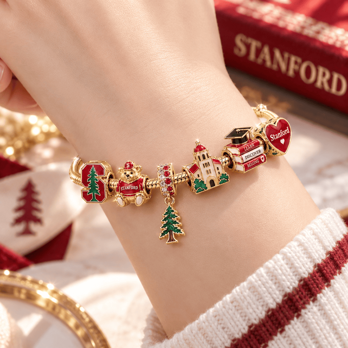 SFU Gold Charm Bracelet Set VTH